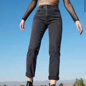 Brandy Melville back mom jean.